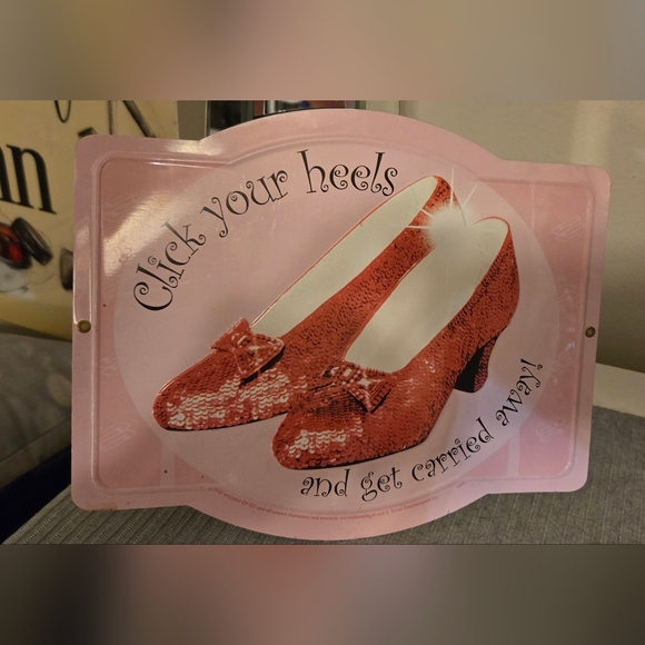 Limited Ed WIZARD OF OZ plaque Decor Dorothy's Ruby Slippers Movie Collectible - Picture 1 of 12